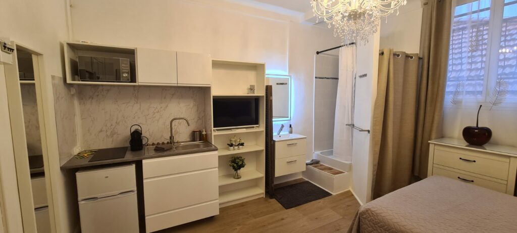 Studio climatisé et équipé SeaYouSoon à 150 m du Palais des Festivals — logement pour le TFWA