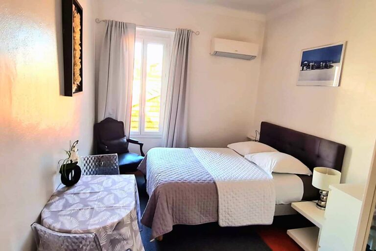 Studio Marina – appart'hôtel SeaYouSoon à Cannes, à 1 minute de la Croisette